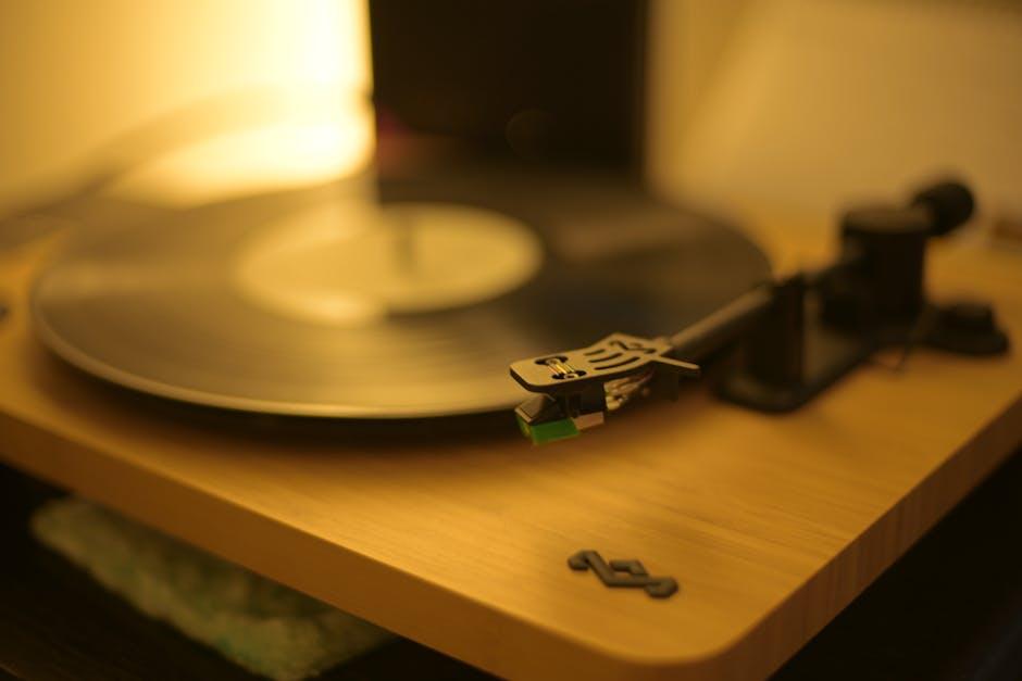 Exploring Genre-Based Collections and Curated Lists